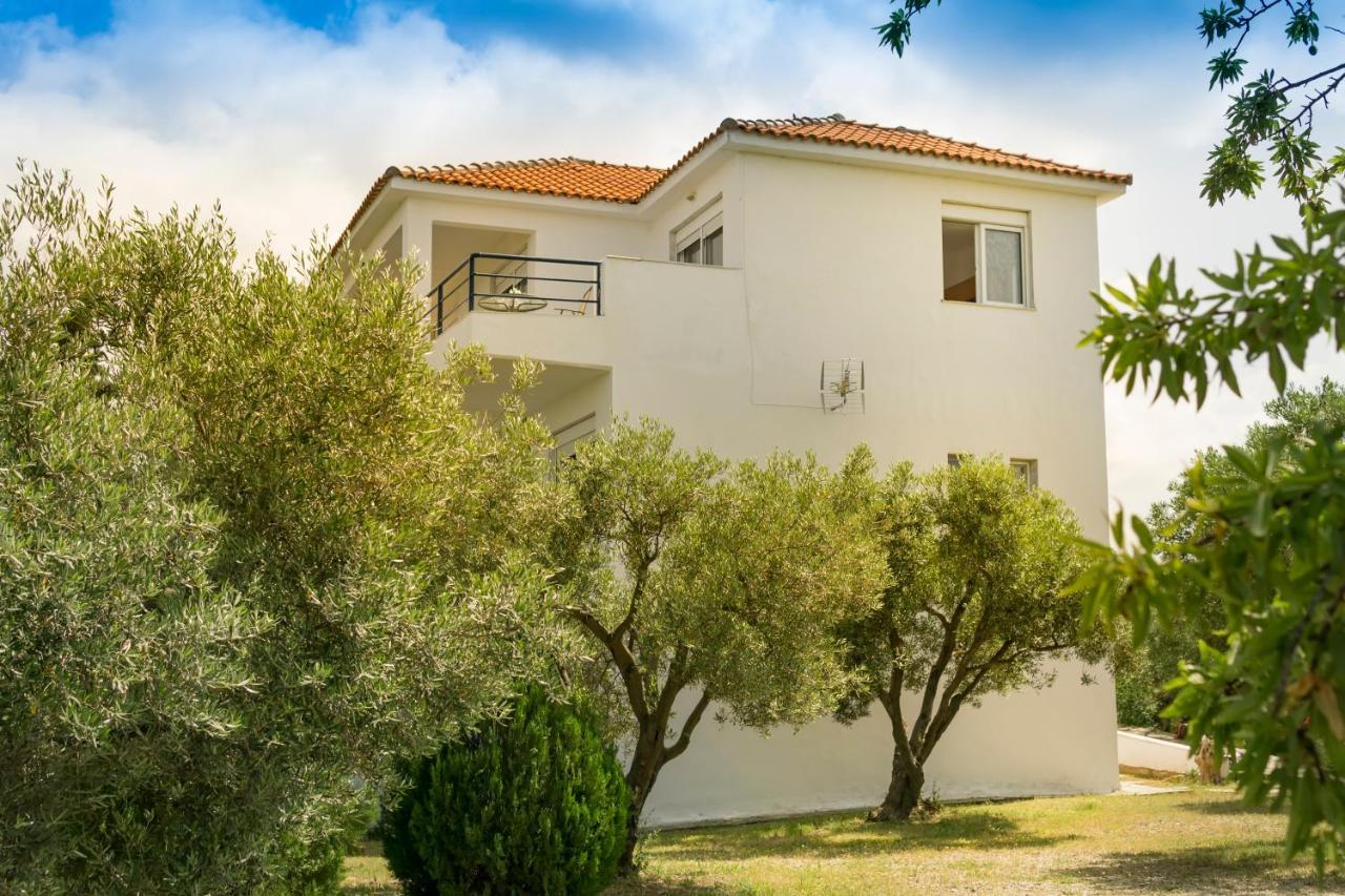 Kahlenberg Apartments Афитос Екстериор снимка